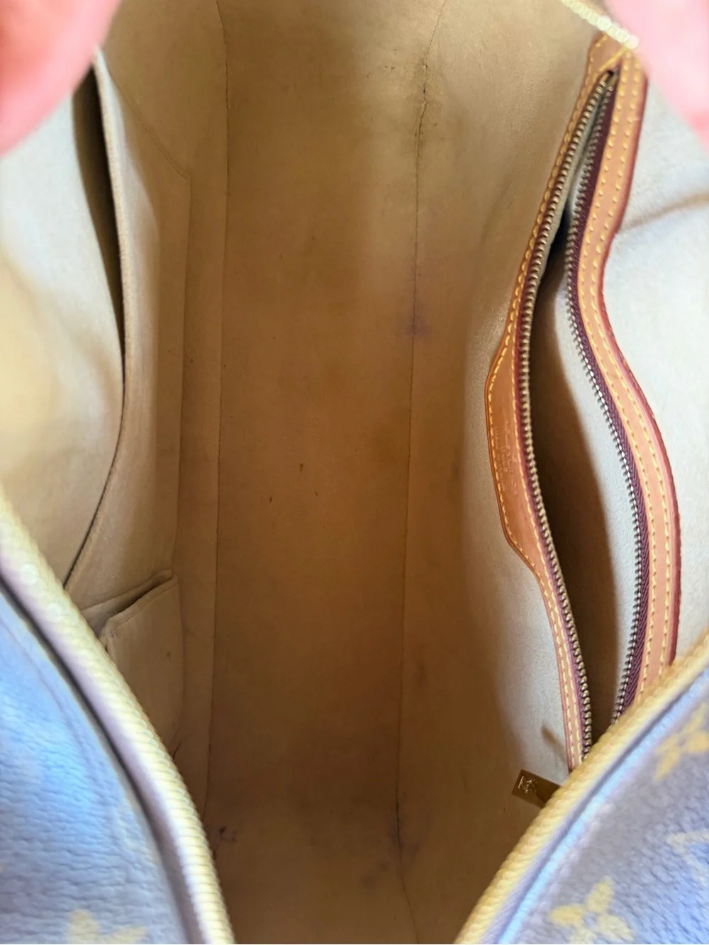 Louis Vuitton Monogram Canvas Brown & Tan Shoulder Bag - Picture 10 of 10